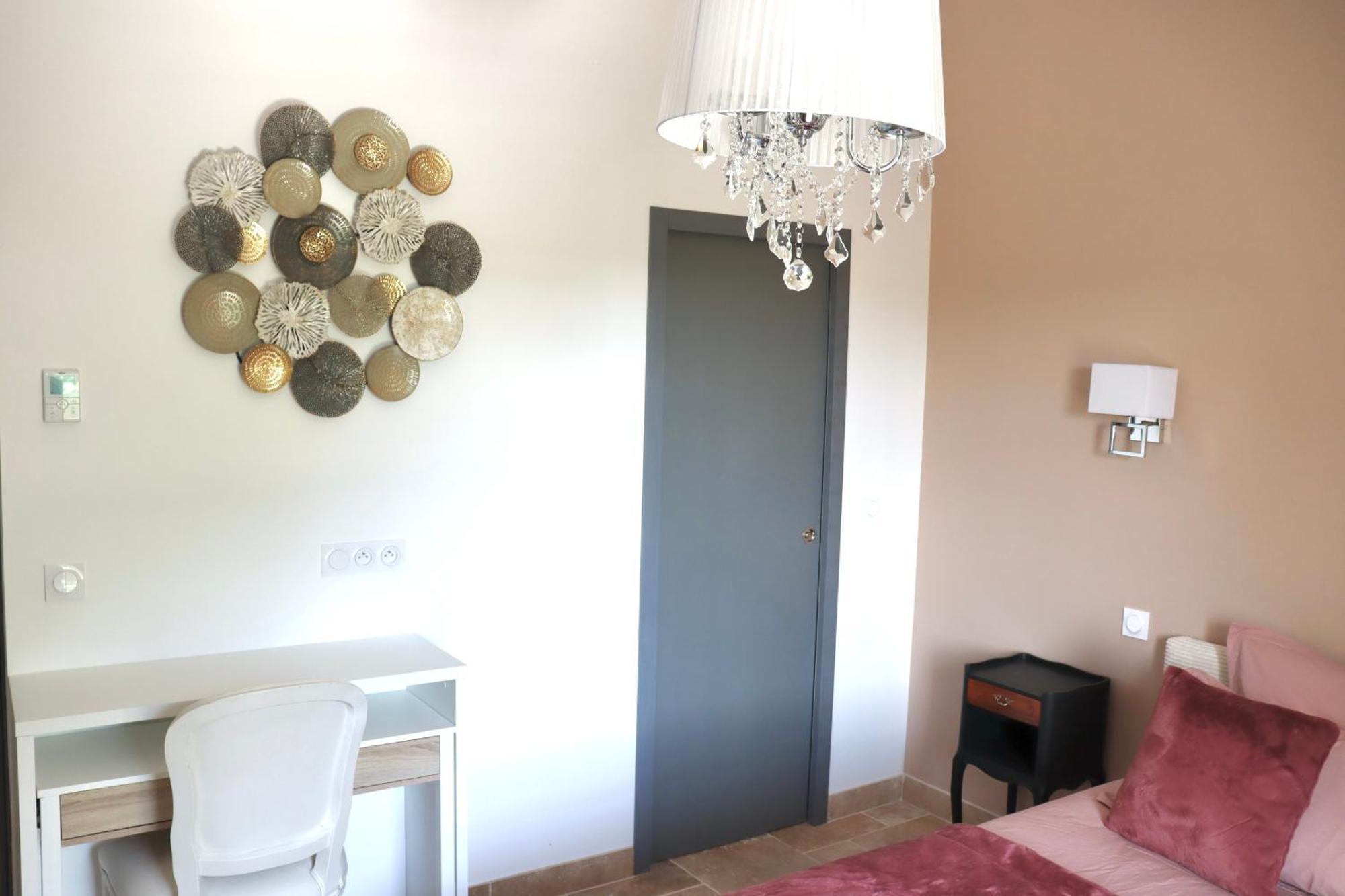 Chambres D'Hotes Avec Jacuzzi Et Piscine Au Mas De Cadoule Saint-Just  Værelse billede